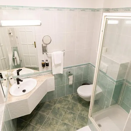 Bed & Breakfast Lilith Smart Fertőrákos