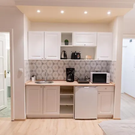 Lilith Smart Bed and breakfast