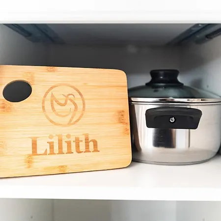 فندق مبيت وإفطار Lilith Smart Fertőrákos