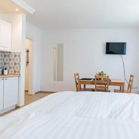 Lilith Smart Panzió Fertőrákos