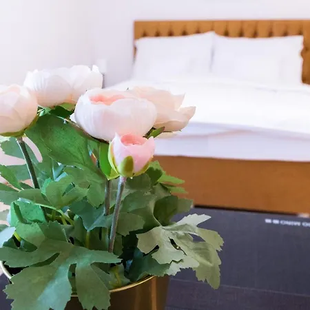 Lilith Smart B&B