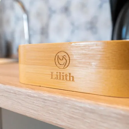 Lilith Smart *